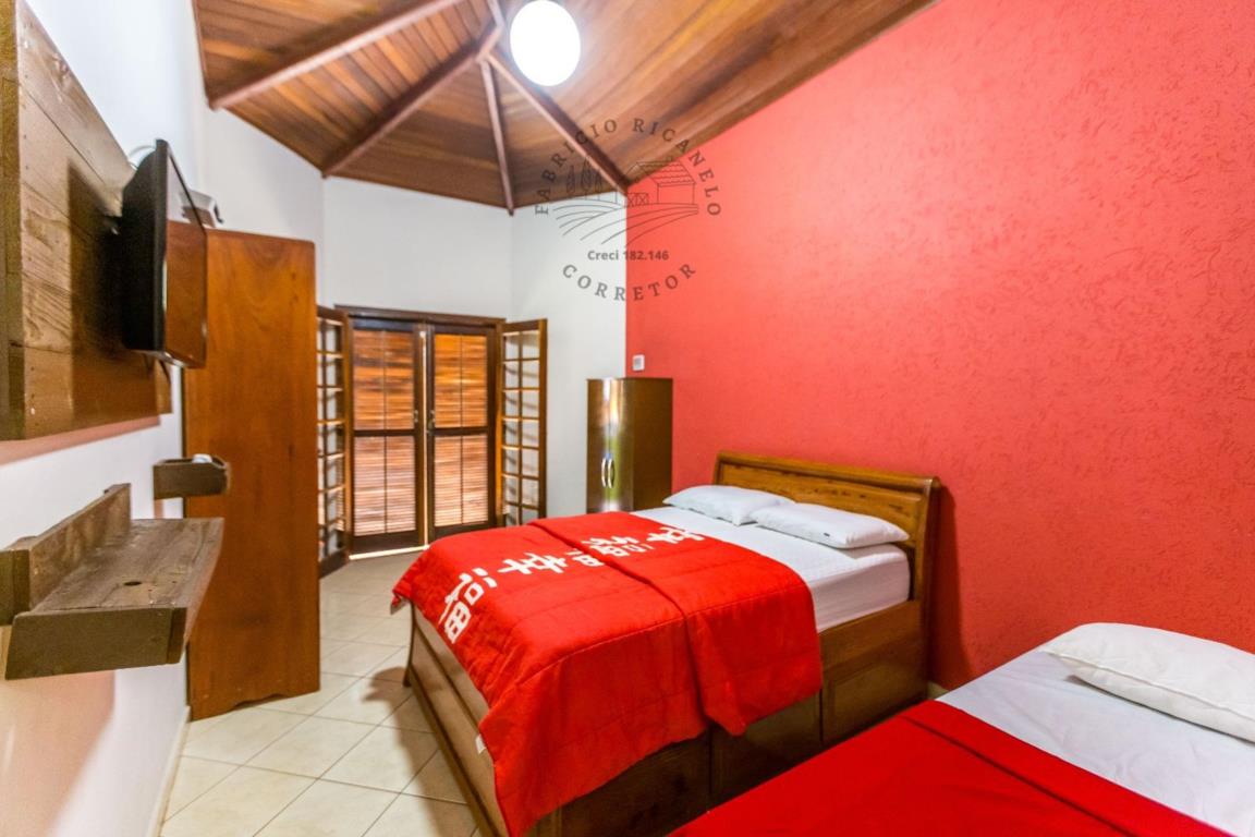 Fazenda à venda com 6 quartos, 1500m² - Foto 14