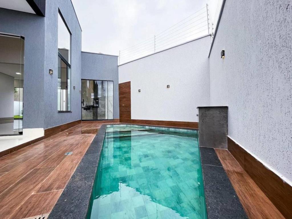 Casa à venda com 3 quartos, 454m² - Foto 3