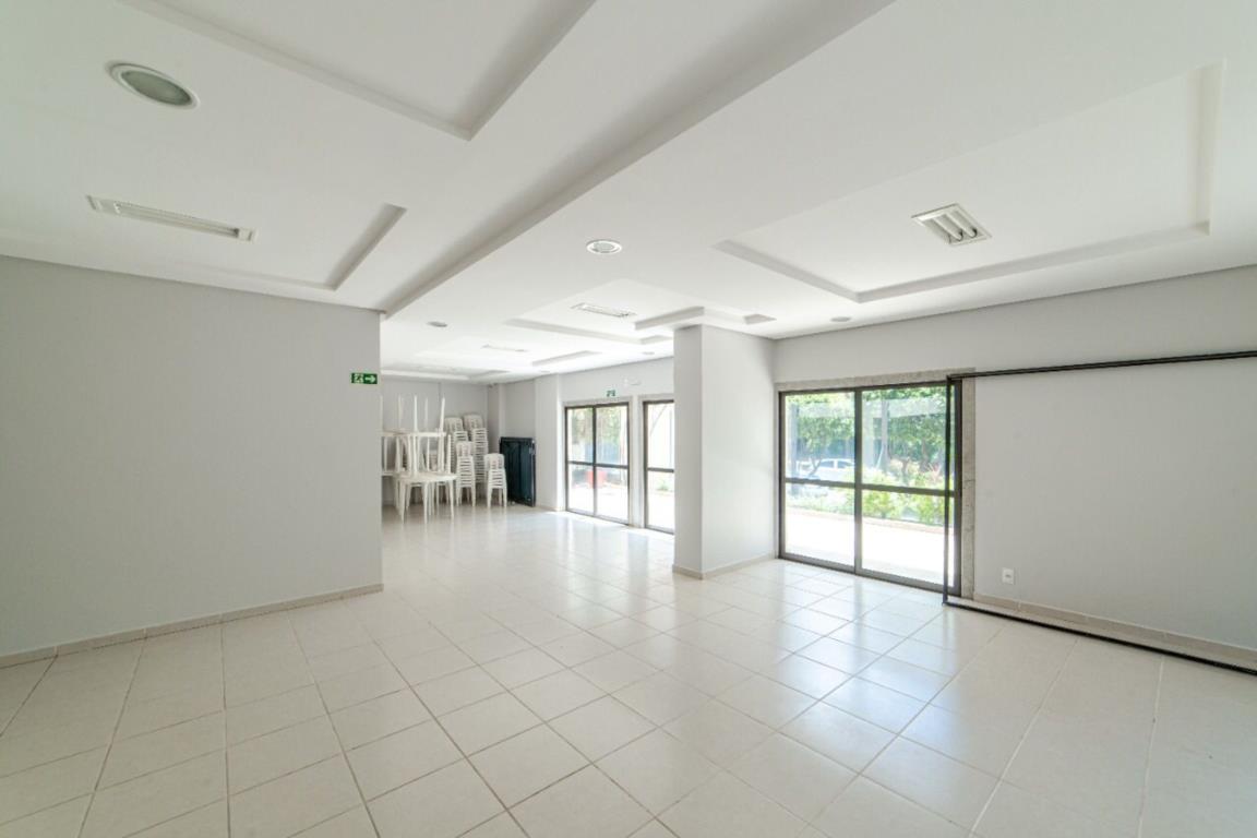 Apartamento à venda com 4 quartos, 226m² - Foto 18