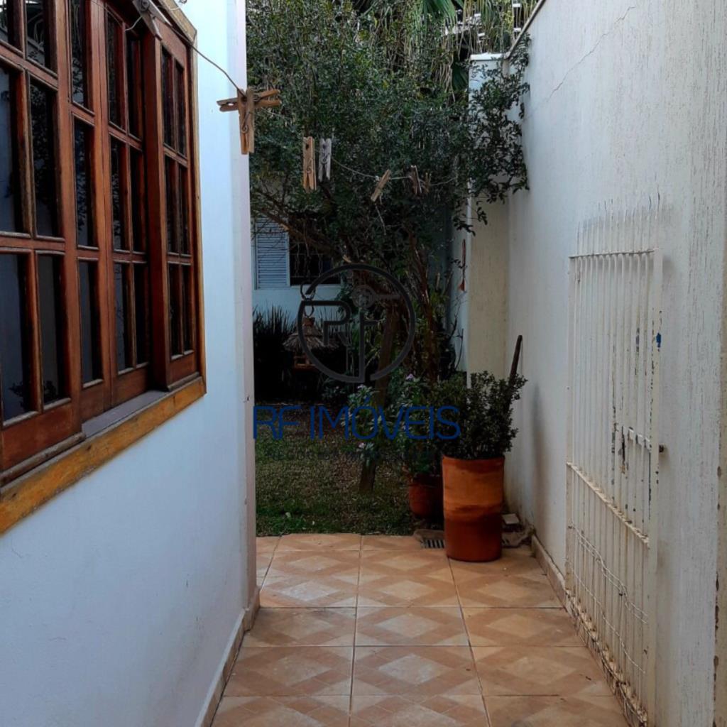 Casa à venda com 3 quartos - Foto 4