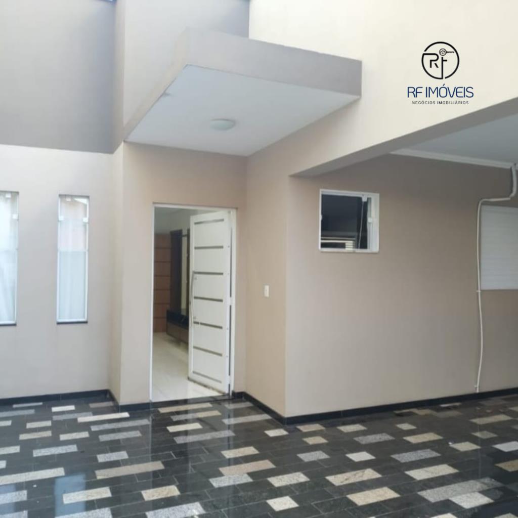 Casa à venda com 3 quartos, 160m² - Foto 2