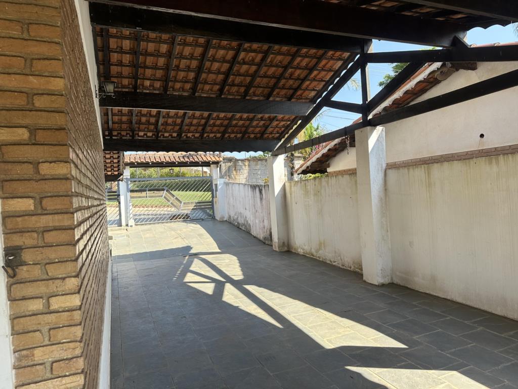 Fazenda à venda com 4 quartos, 1600m² - Foto 18