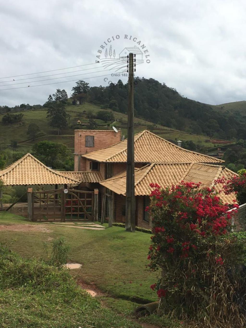 Fazenda à venda com 3 quartos, 928m² - Foto 4