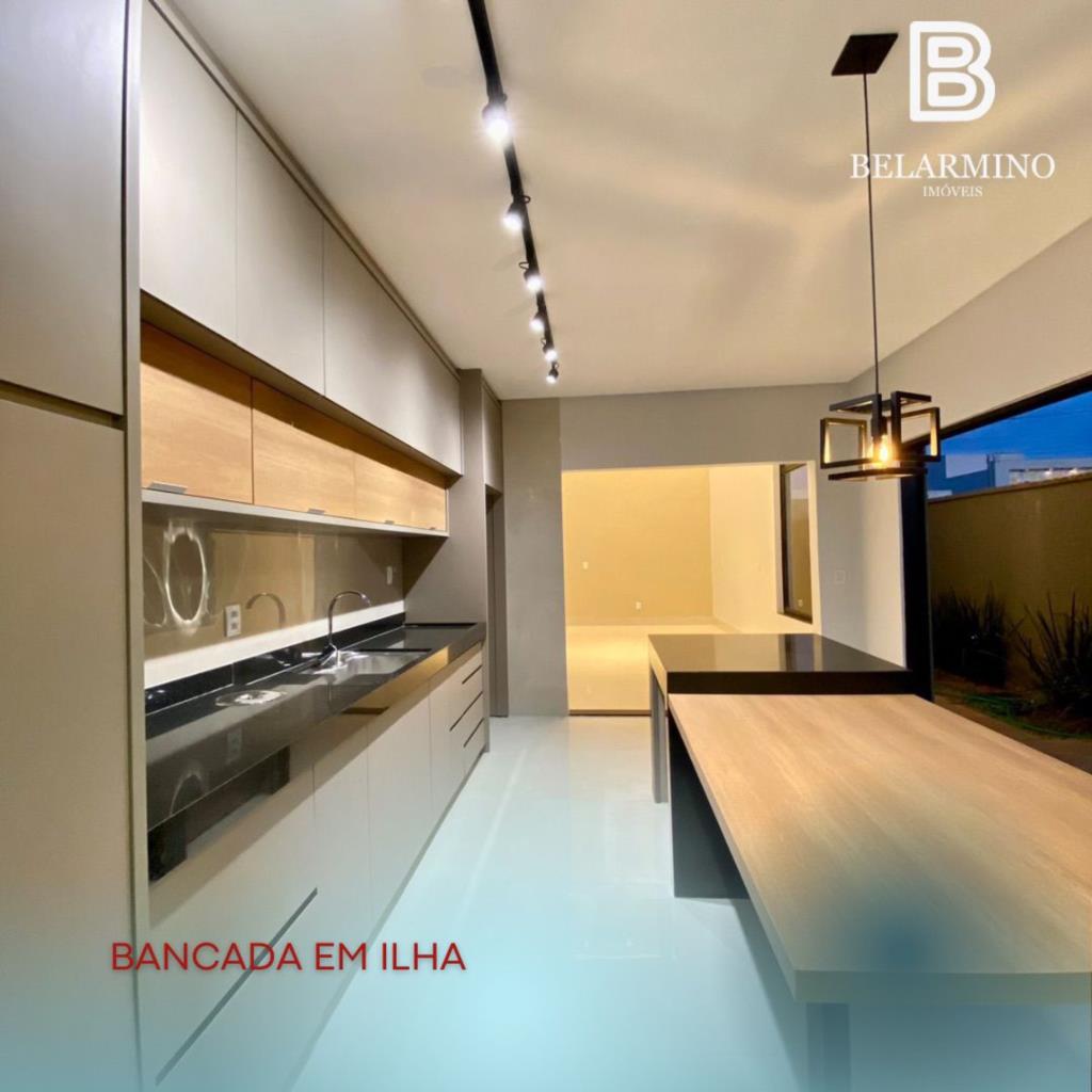 Casa à venda com 3 quartos, 312m² - Foto 5