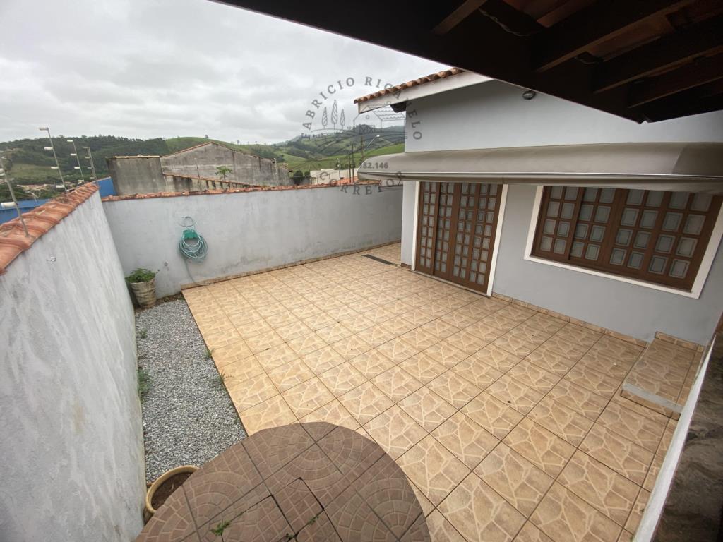 Casa à venda com 3 quartos, 203m² - Foto 20