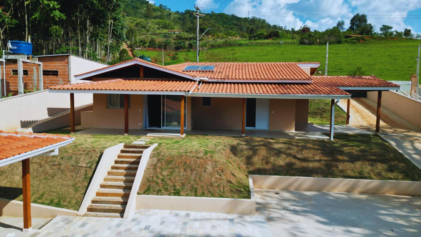 Fazenda à venda com 3 quartos, 1567m² - Foto 2