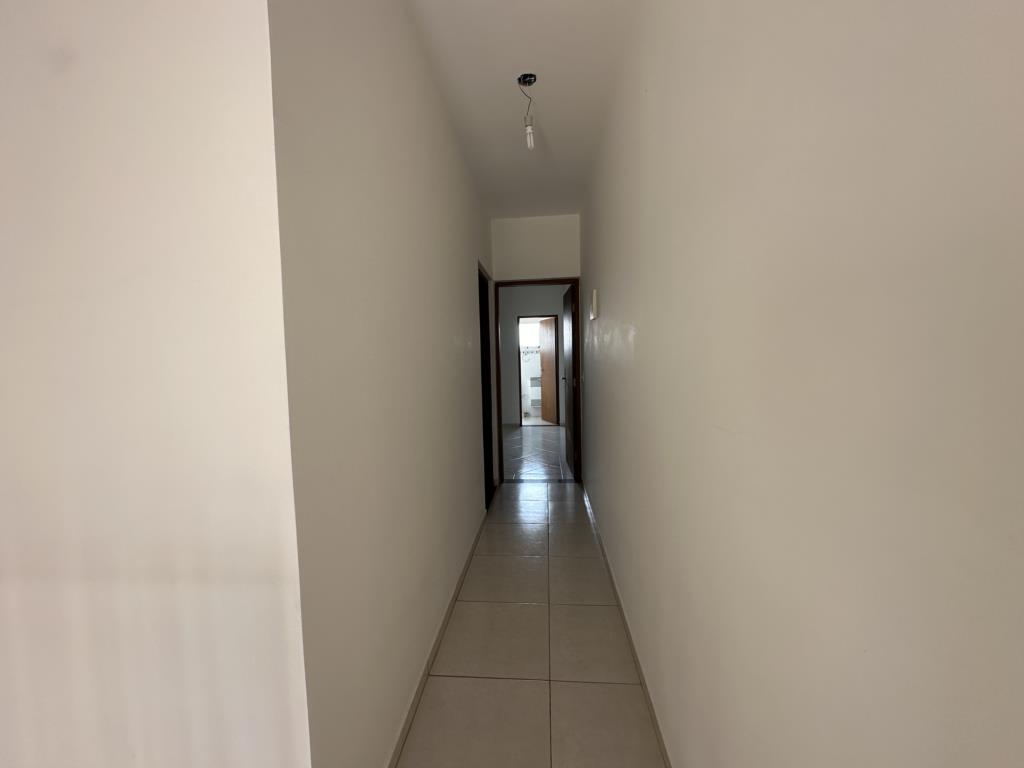 Casa à venda com 2 quartos, 125m² - Foto 11