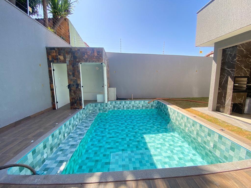 Casa à venda com 3 quartos, 420m² - Foto 5