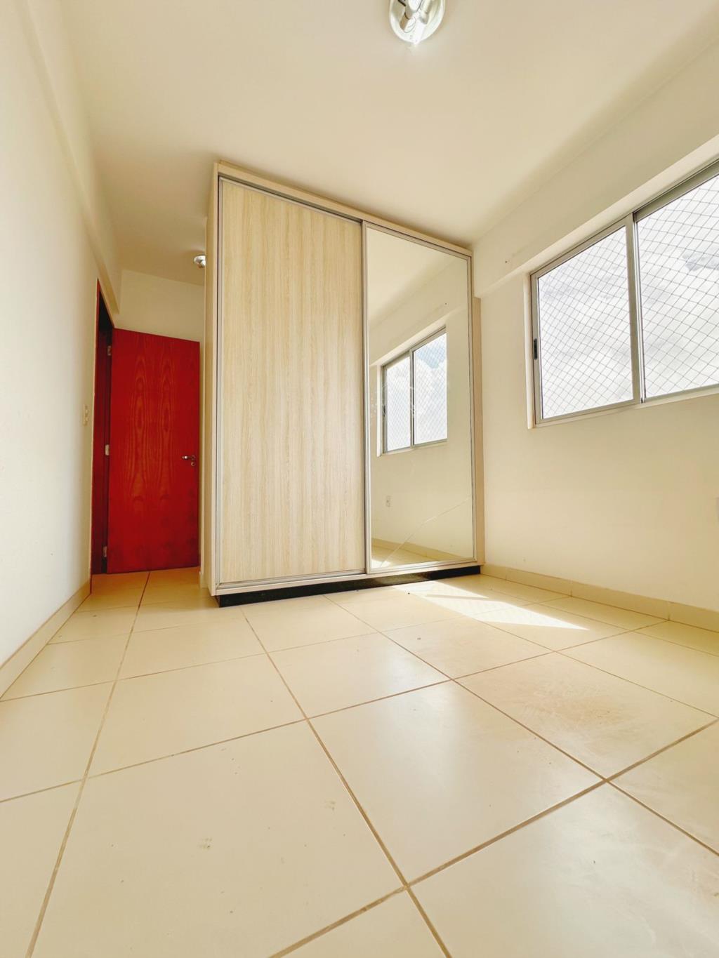 Apartamento à venda com 2 quartos, 58m² - Foto 5