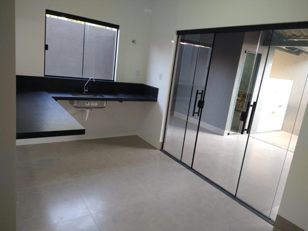 Casa à venda com 3 quartos, 180m² - Foto 6