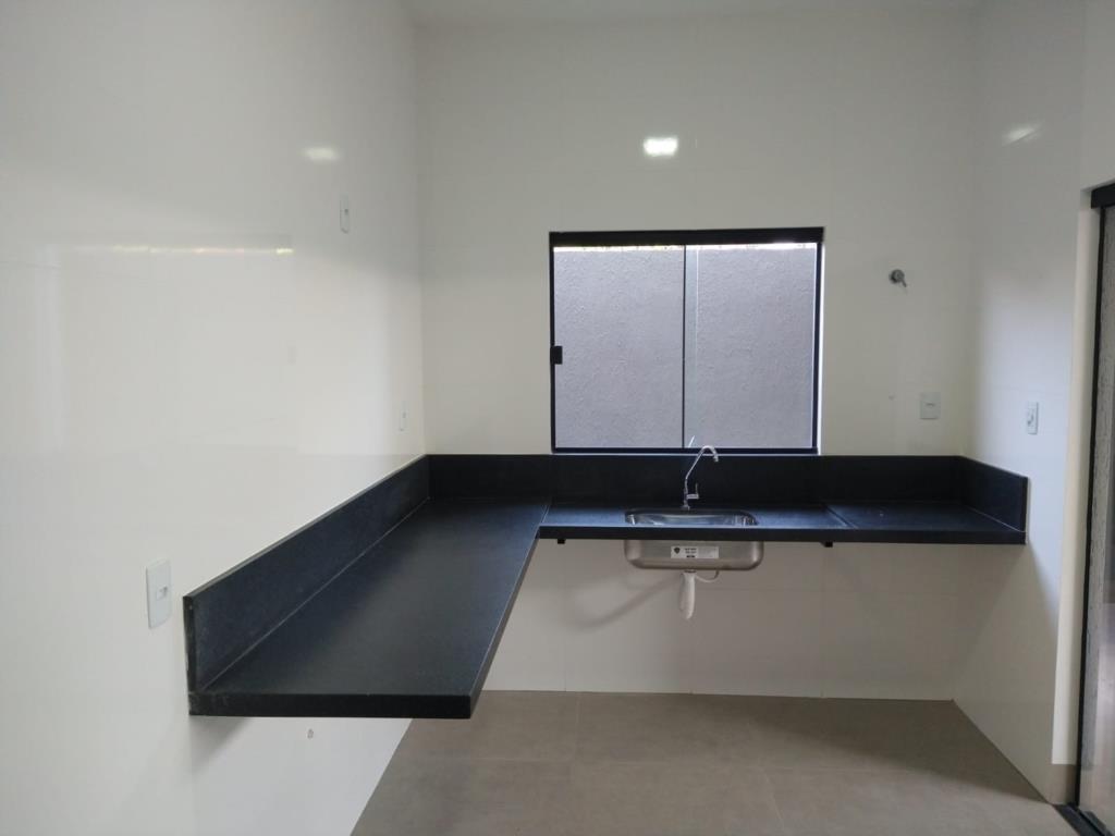 Casa à venda com 3 quartos, 180m² - Foto 5