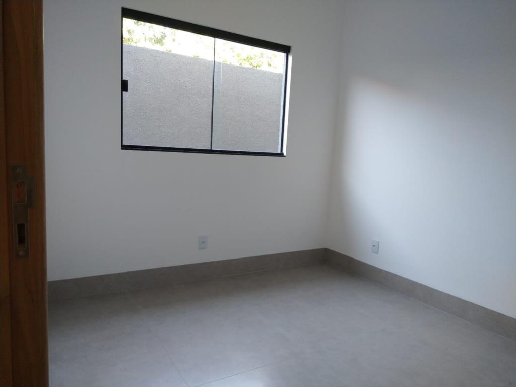 Casa à venda com 3 quartos, 180m² - Foto 13