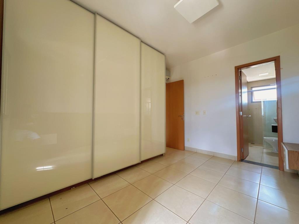 Apartamento à venda com 3 quartos, 136m² - Foto 15