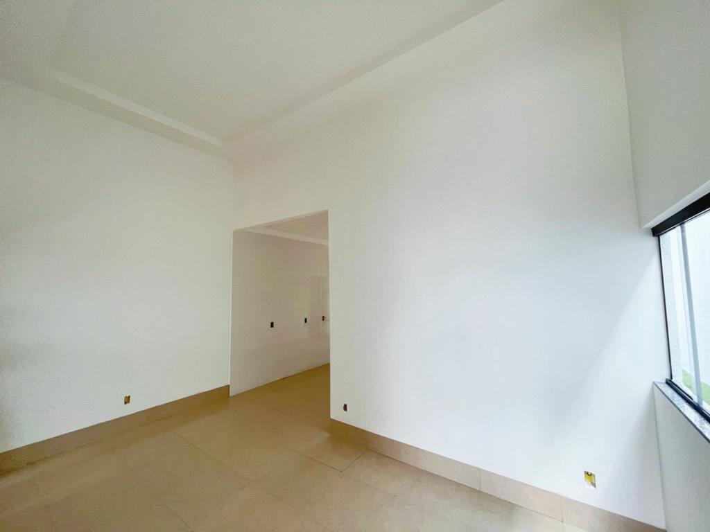 Casa à venda com 2 quartos, 200m² - Foto 7