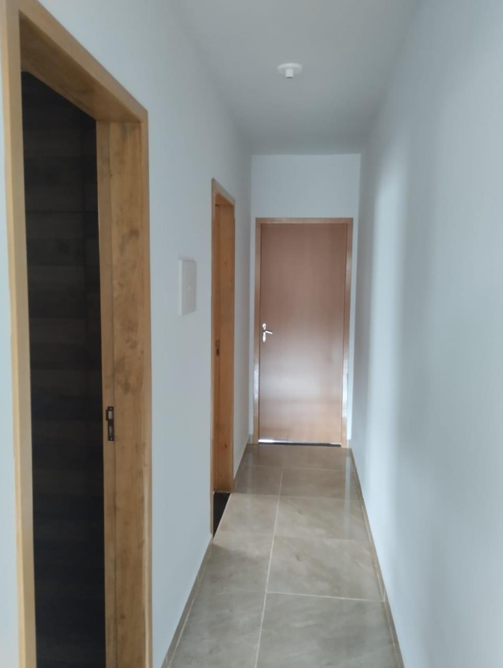 Casa à venda com 2 quartos, 180m² - Foto 8