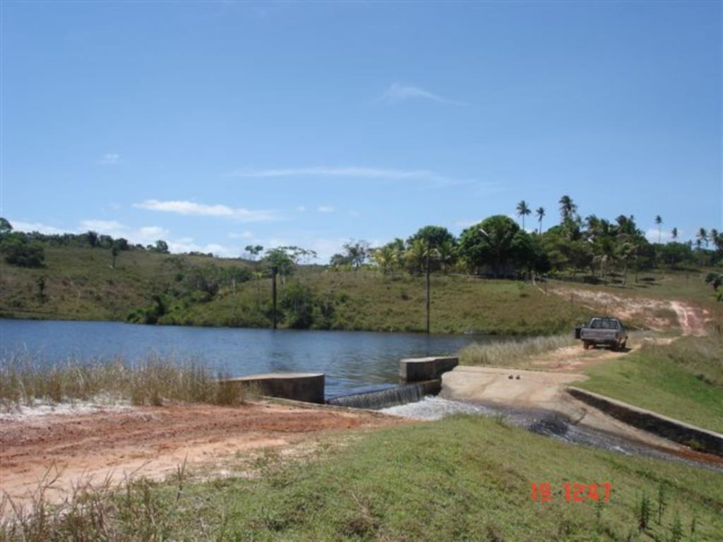 Casa no bairro Barra do Pojuca (Monte Gordo), em Camaçari | Eu Corretor