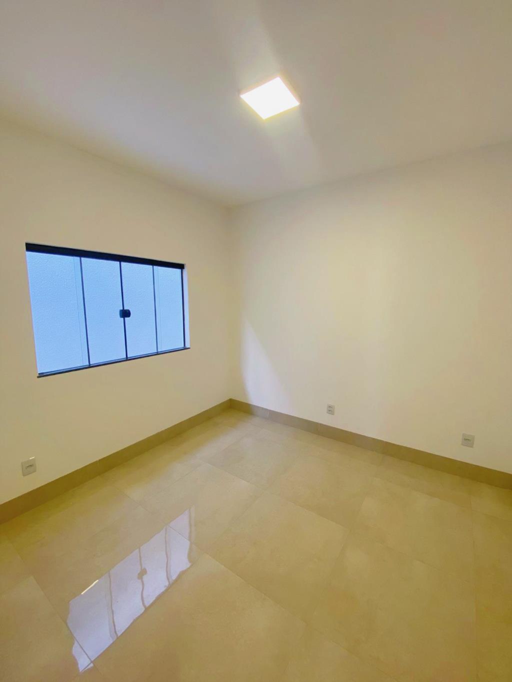 Casa à venda com 3 quartos, 254m² - Foto 9