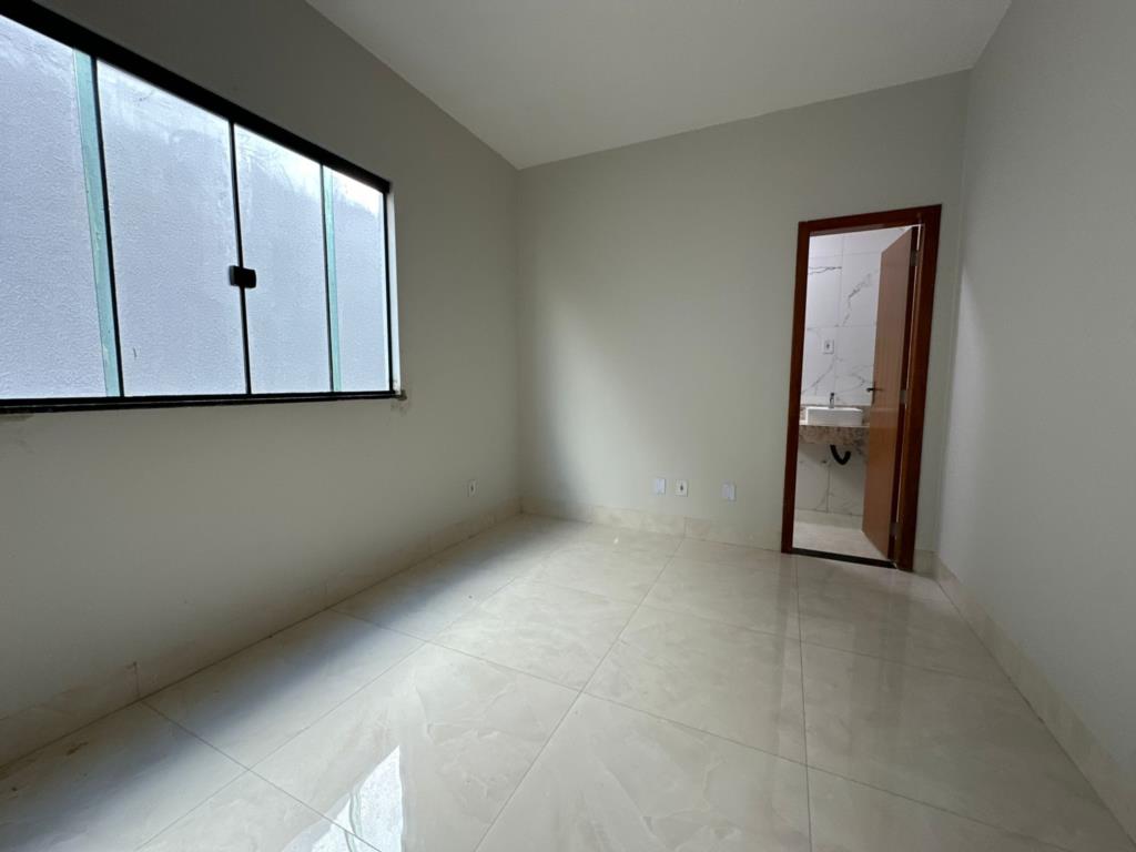 Casa à venda com 3 quartos, 225m² - Foto 8