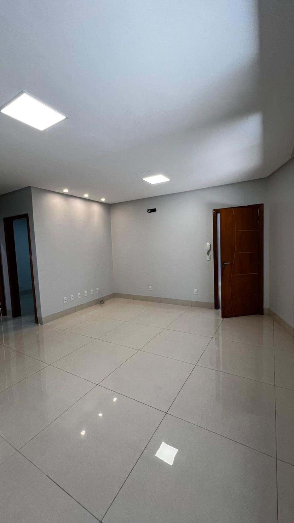 Casa à venda com 2 quartos, 160m² - Foto 9