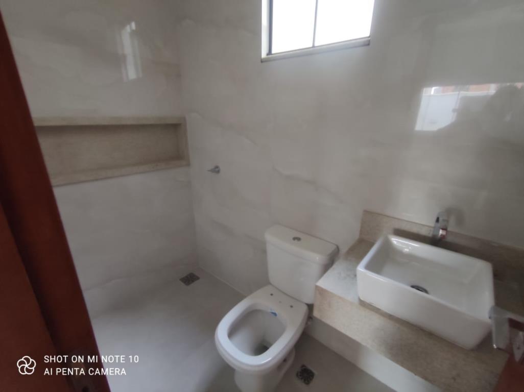 Casa à venda com 3 quartos, 228m² - Foto 14