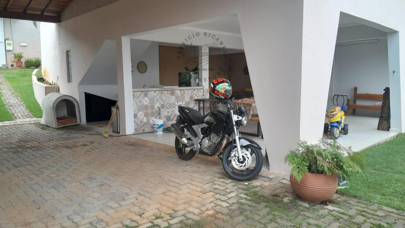 Chácara à venda com 7 quartos, 1726m² - Foto 16
