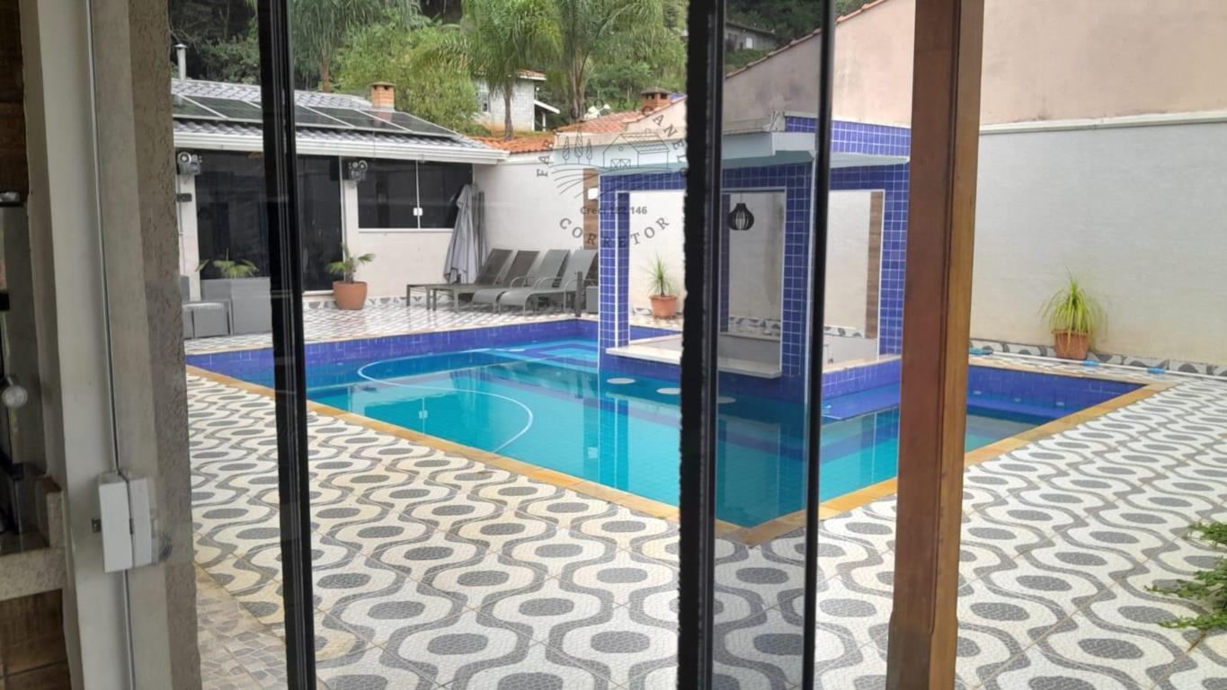 Chácara à venda com 7 quartos, 1726m² - Foto 22
