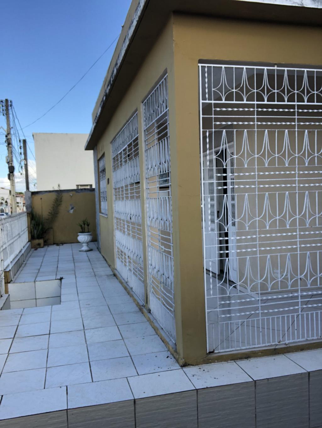 Casa de 3 quartos, 300m² no bairro Centro, em Mata de São João | Eu Corretor