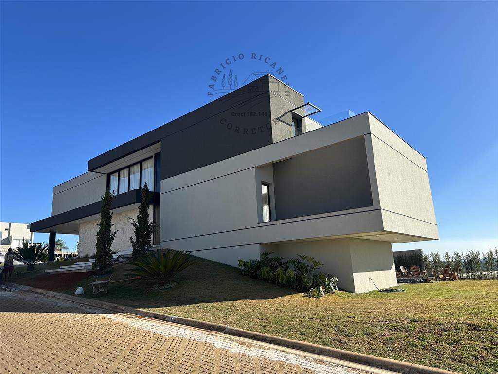 Casa de Condomínio à venda com 4 quartos, 1000m² - Foto 1