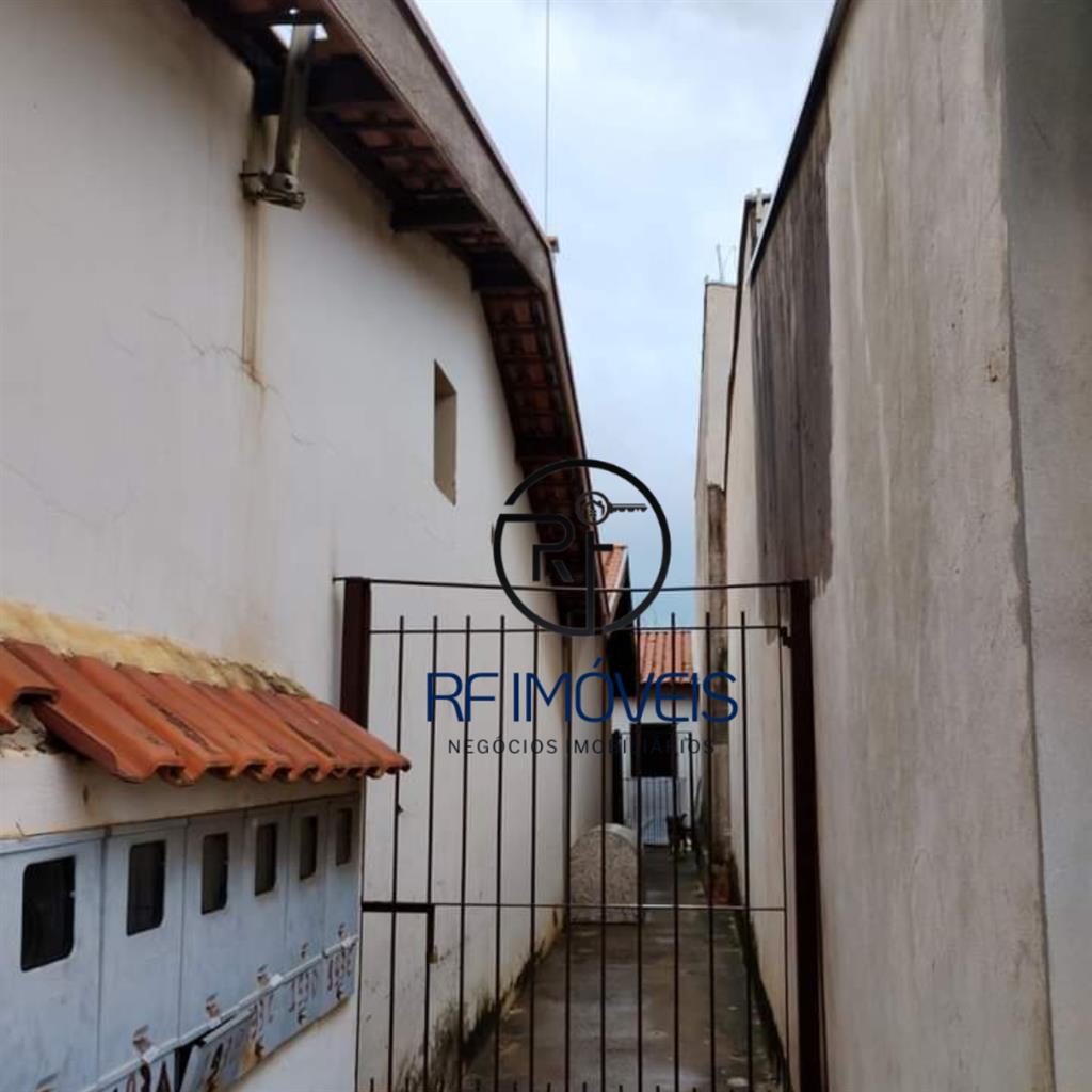 Casa à venda e aluguel com 2 quartos, 300m² - Foto 4