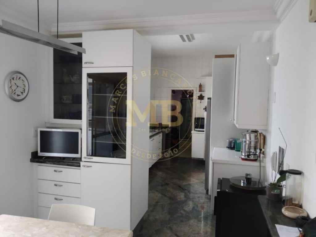 Apartamento à venda com 5 quartos, 340m² - Foto 9