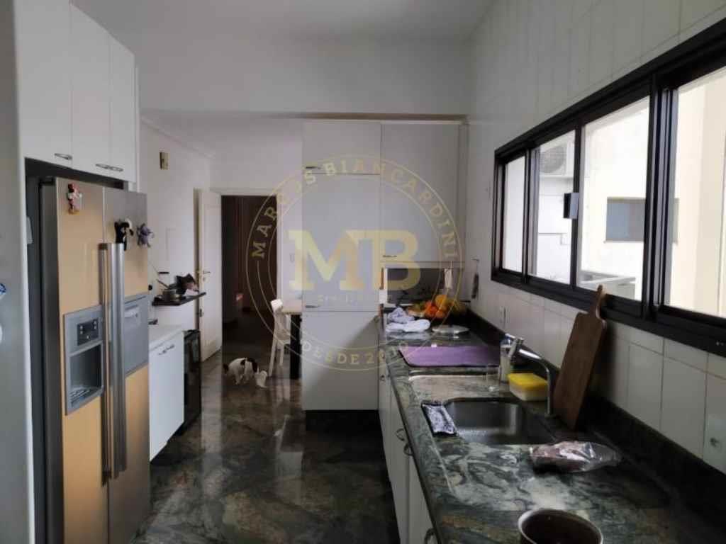 Apartamento à venda com 5 quartos, 340m² - Foto 11