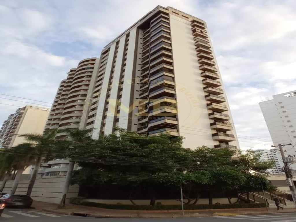 Apartamento à venda com 4 quartos, 340m² - Foto 1