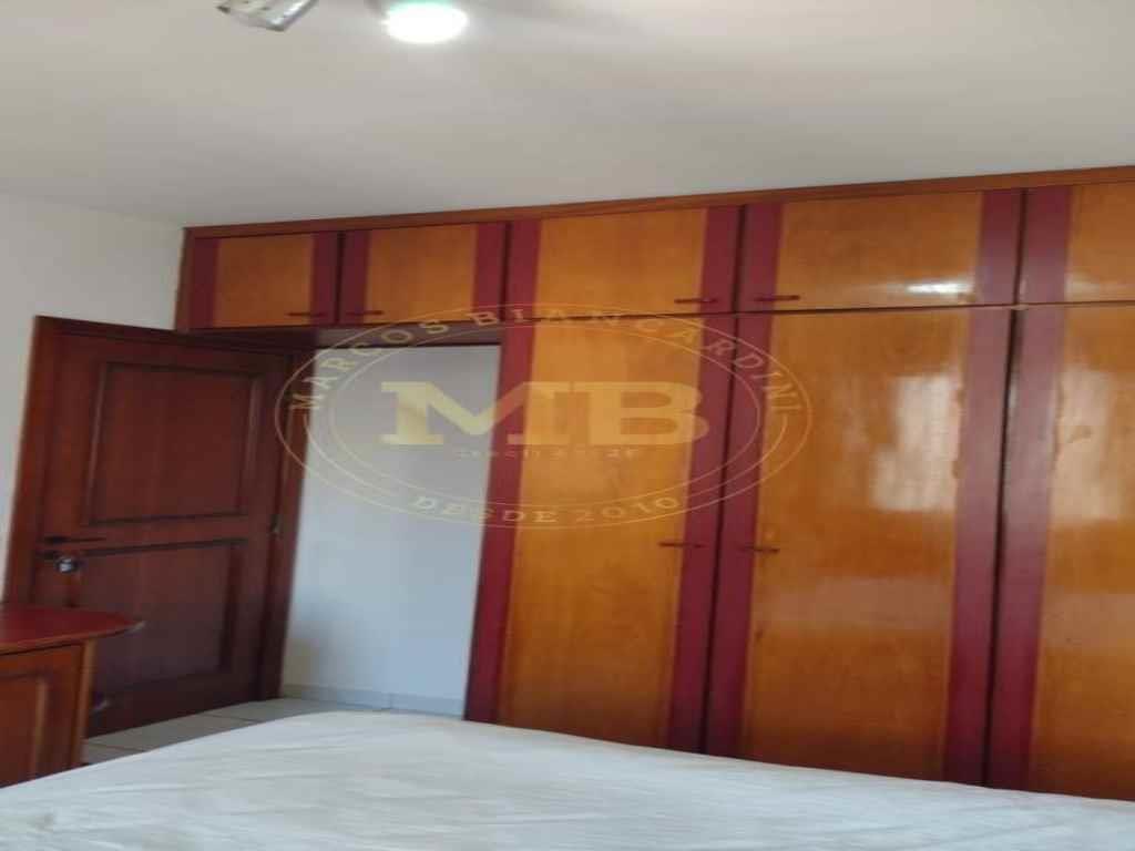 Apartamento à venda com 4 quartos, 234m² - Foto 19