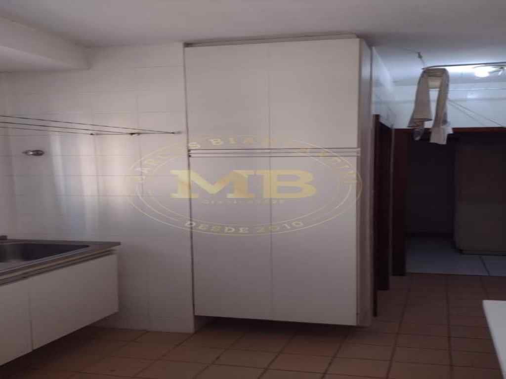 Apartamento à venda com 4 quartos, 234m² - Foto 28