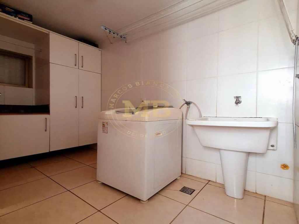 Apartamento à venda com 3 quartos, 138m² - Foto 15