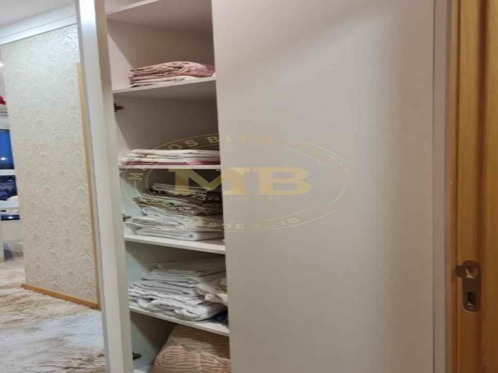 Apartamento à venda com 4 quartos, 185m² - Foto 24