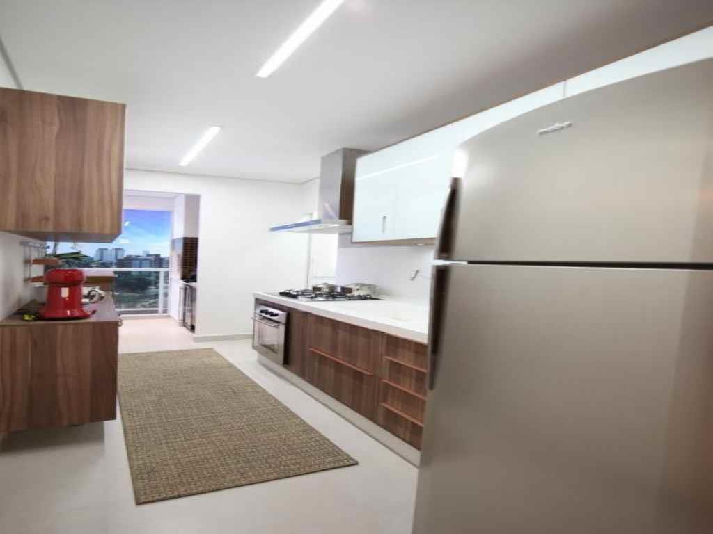 Apartamento à venda com 3 quartos, 98m² - Foto 11