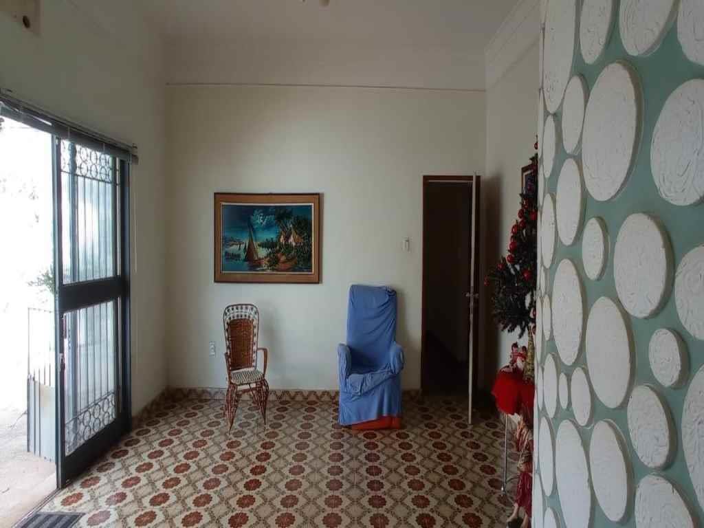 Casa à venda com 3 quartos, 1088m² - Foto 22