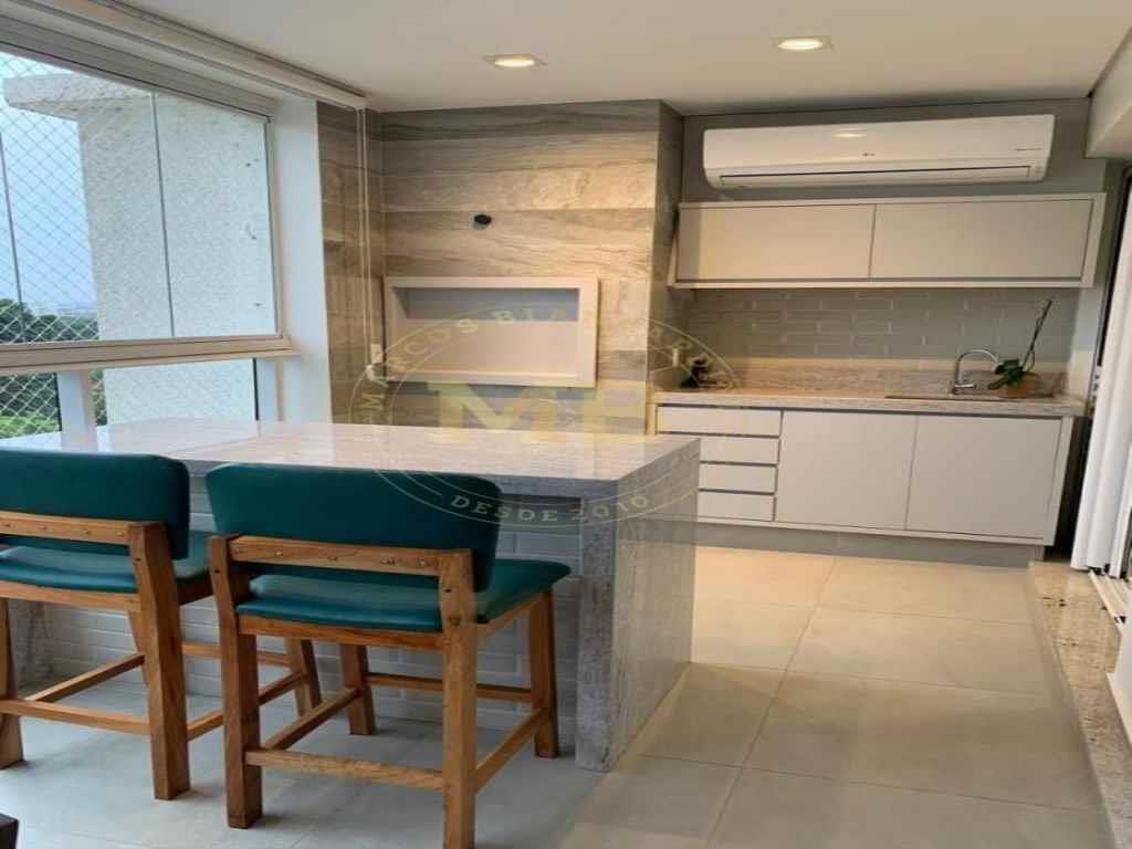 Apartamento à venda com 3 quartos, 144m² - Foto 9