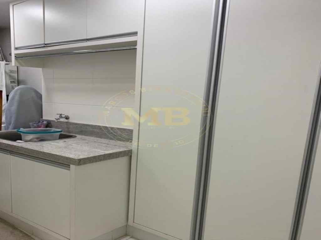 Apartamento à venda com 3 quartos, 144m² - Foto 19