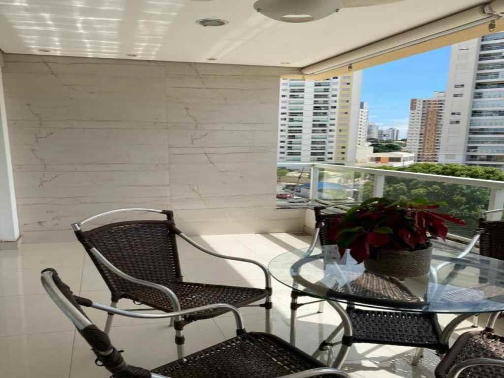 Apartamento à venda com 3 quartos, 147m² - Foto 7