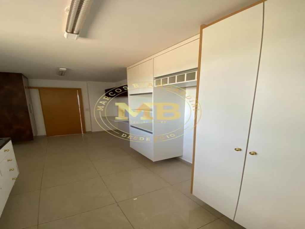 Apartamento à venda com 3 quartos, 156m² - Foto 15