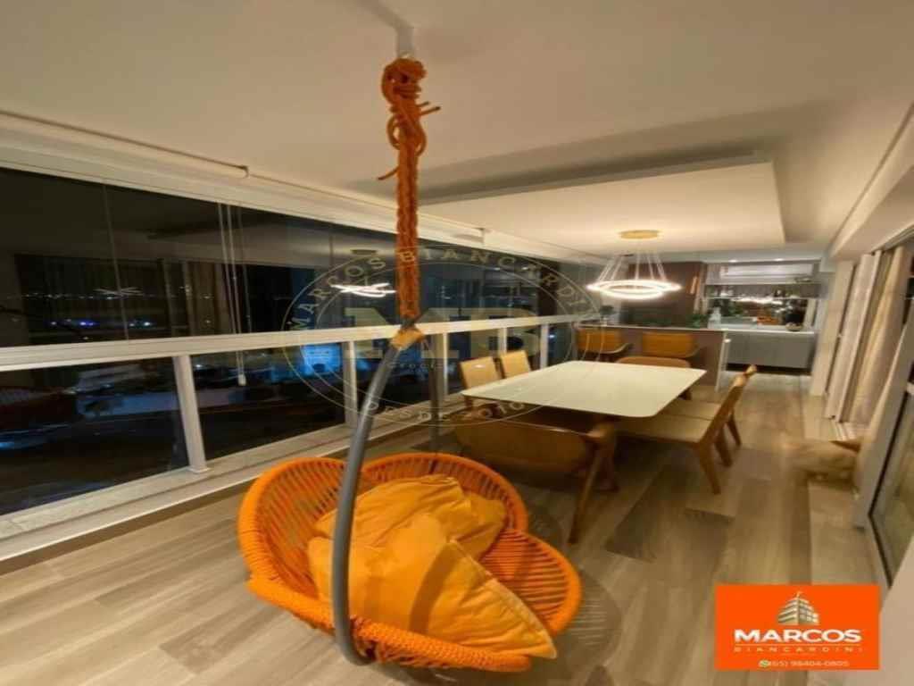 Apartamento à venda com 3 quartos, 136m² - Foto 11