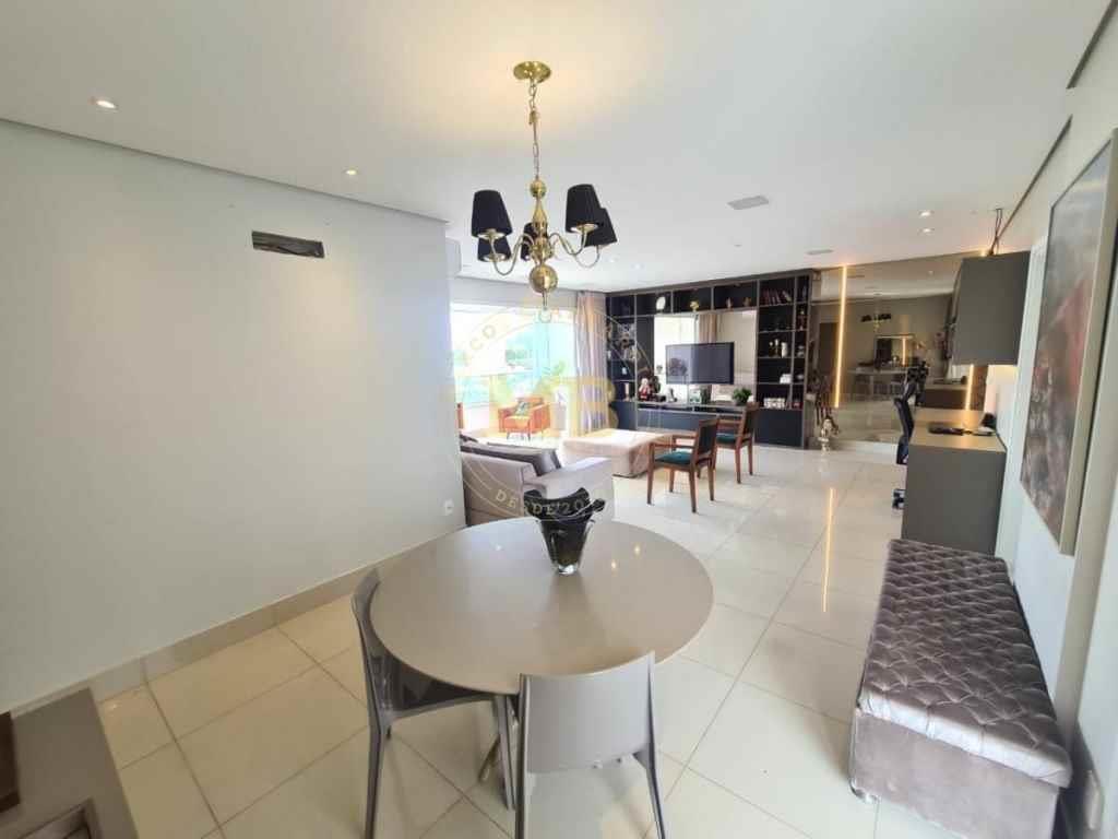 Apartamento à venda com 3 quartos, 147m² - Foto 4