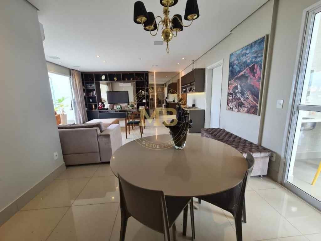 Apartamento à venda com 3 quartos, 147m² - Foto 5