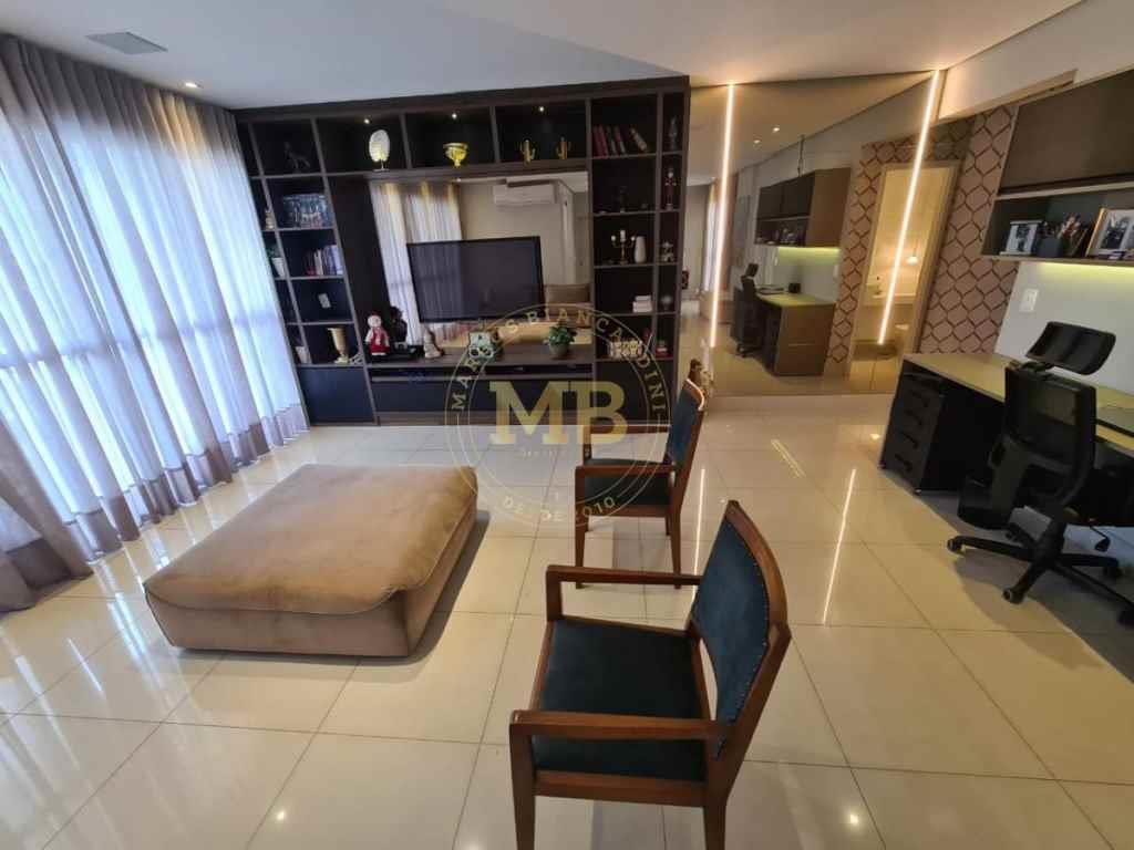 Apartamento à venda com 3 quartos, 147m² - Foto 9