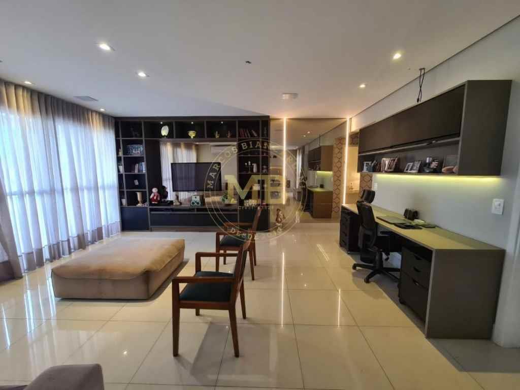 Apartamento à venda com 3 quartos, 147m² - Foto 11