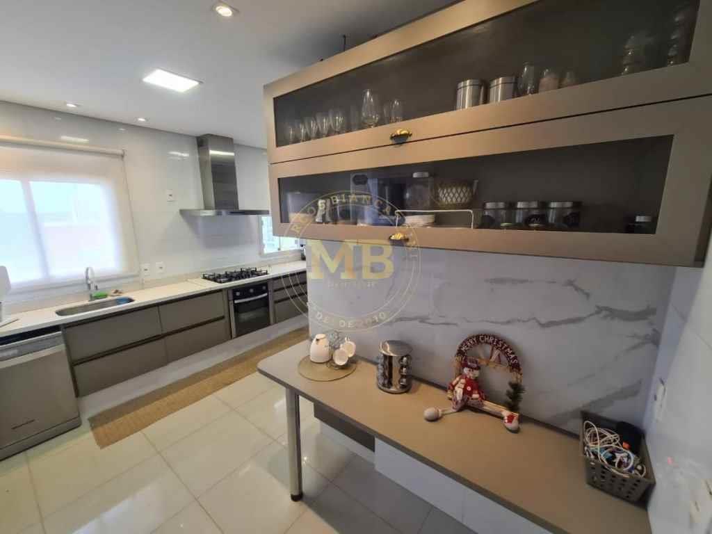 Apartamento à venda com 3 quartos, 147m² - Foto 19