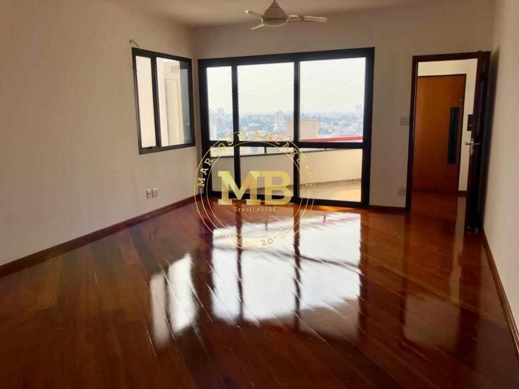 Apartamento à venda com 3 quartos, 180m² - Foto 4