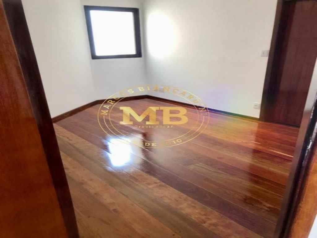 Apartamento à venda com 3 quartos, 180m² - Foto 6